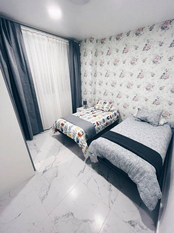מדריד Apartamento Kenoa Metropolitano מראה חיצוני תמונה